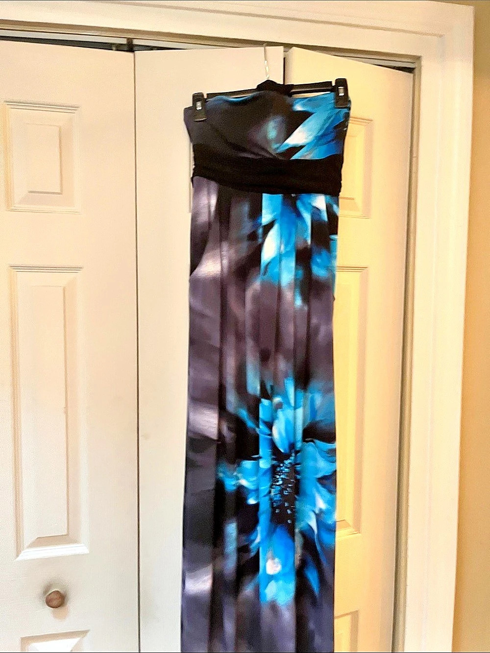 JFW Floral Maxi Dress Blue & Black Size Medium